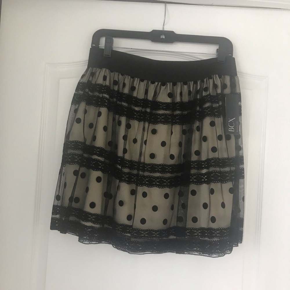 Ladies skirt